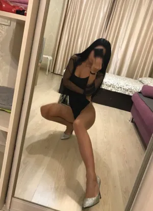 проститутка Полинка, 24, Артём