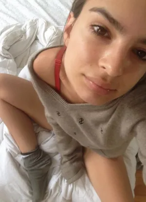 проститутка Рената, 22, Артём