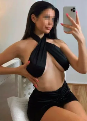 проститутка Камилла, 23, Артём